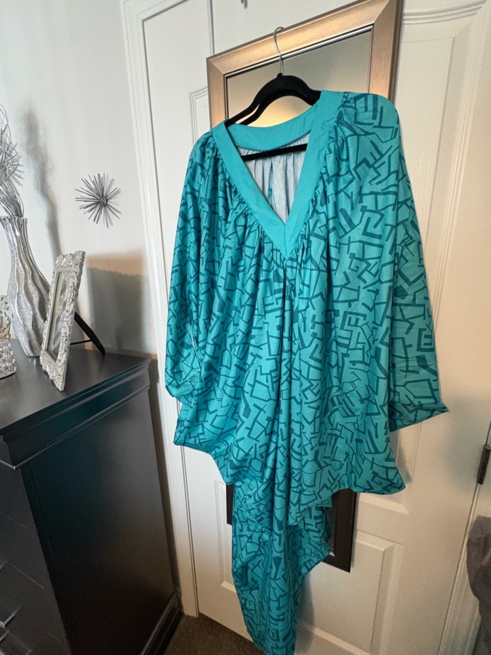 Dress-SOLERSUN 3 XL Spring/Summer Blocked V-Neck Pleated Design - Picture 6 of 9